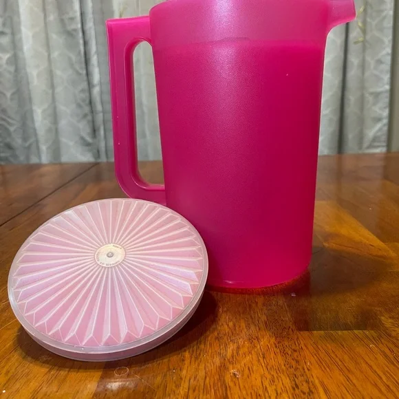 Vintage Tupperware Pitcher Set – Pink & Orange - Picture 3 of 10